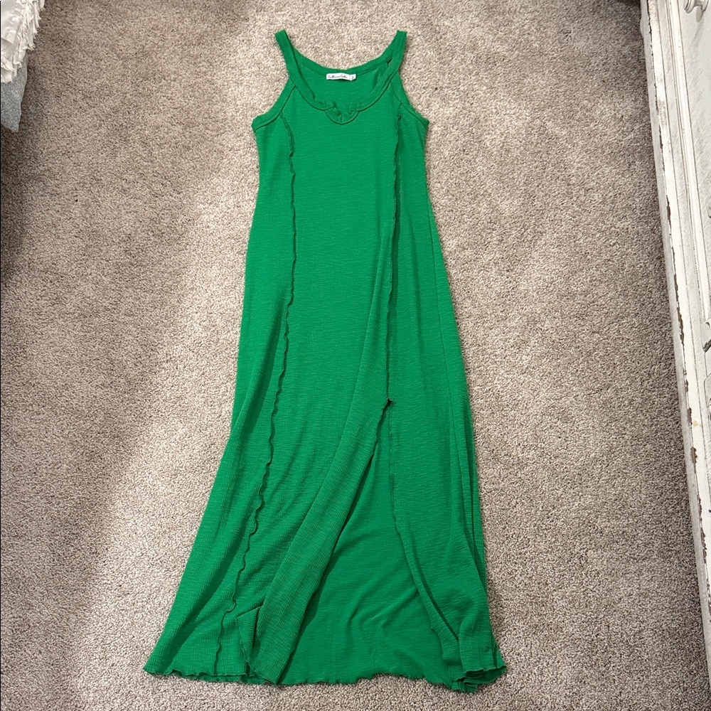 Green Sleeveless Maxi Dress